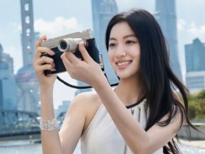    Фоточехол Nubia превратит смартфон Z80 Ultra в ретрокамеру