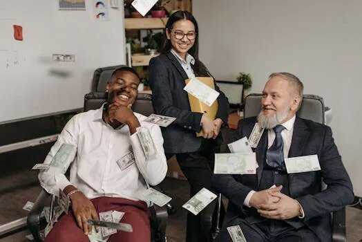    Микрофинансирование: альтернатива банковским кредитам Михаил