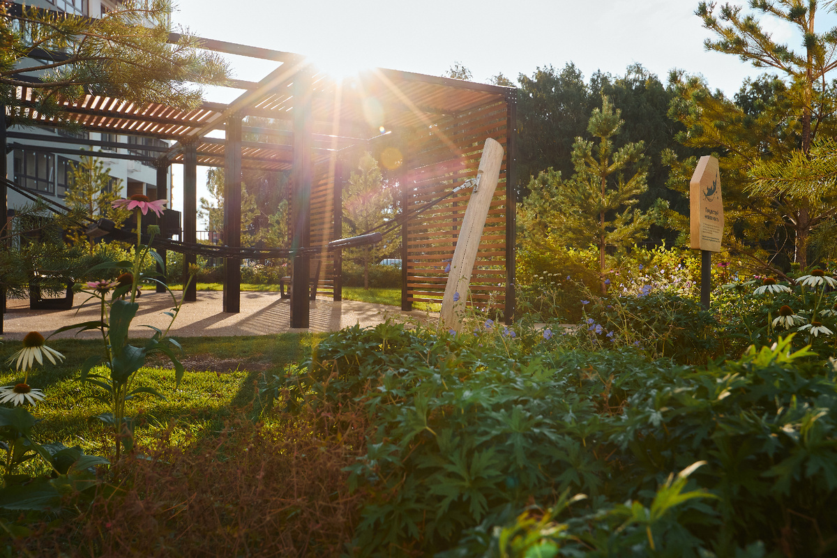 ЖР «Краснолесье» — финалист премии URBAN AWARDS 2021 в номинации «Лучший региональный проект комплексного освоения территорий», а также лауреат программы «Лучшие ESG-проекты России» за 2024 год