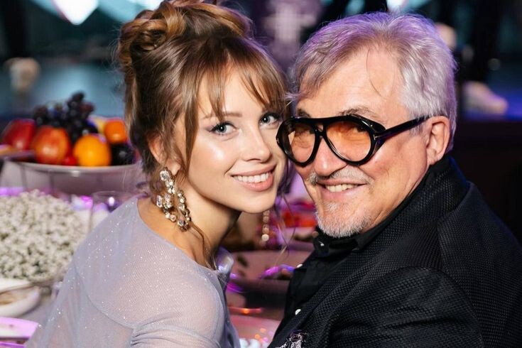 ПОЛИНА ДИБРОВА: ложь на лжи, грязь Рублевки и разбитое корыто.