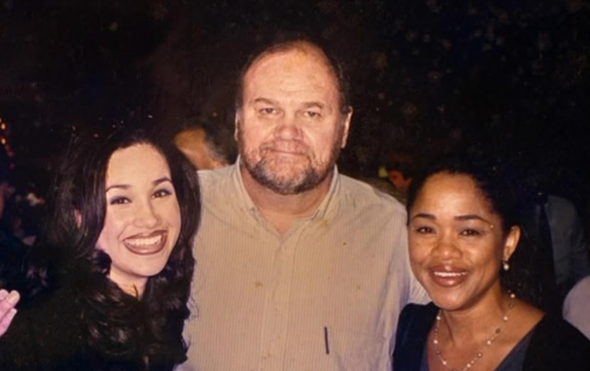 Фото из свободных источников. Юная Меган с родителями.