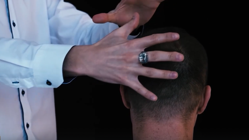 ФОТО: Кадр из программы "Купи-продай", РЕН ТВ