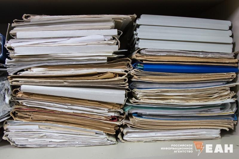    Новый порядок работы с архивной информацией перекрыл доступ ученым к делам репрессированных