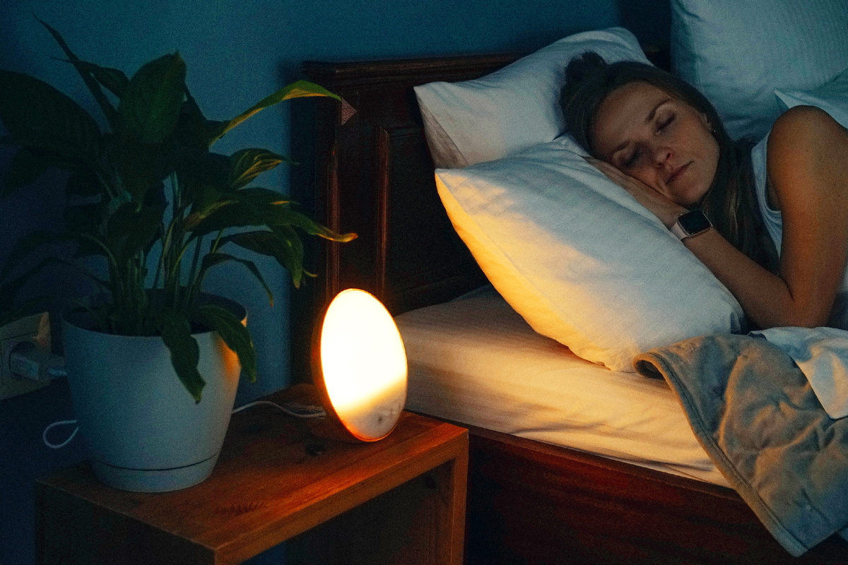 Световой будильник Wake-Up Wood