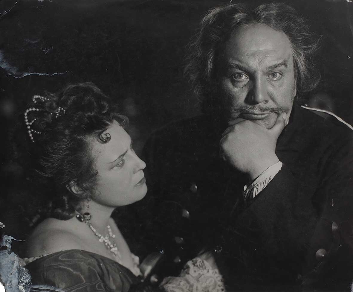 А.К.Тарасова и Н.К.Симонов в фильме «Пётр Первый»