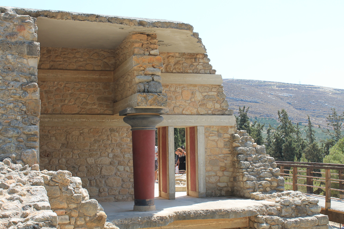 Были заводы, а теперь разруха. фото автора