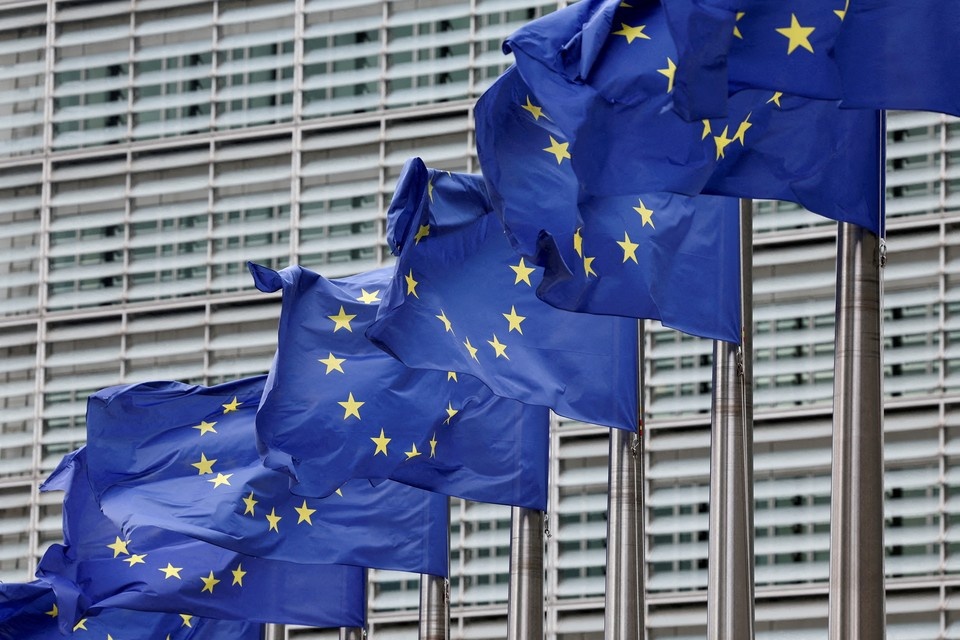    Сербии поставили условие: ЕК требует от Белграда пойти против России REUTERS