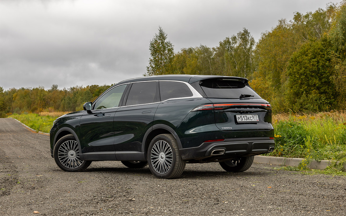 Денис Филатов📷Хоть Chery Tiggo 9 и больше своего оппонента, по колесной базе он уступает аж 45 мм