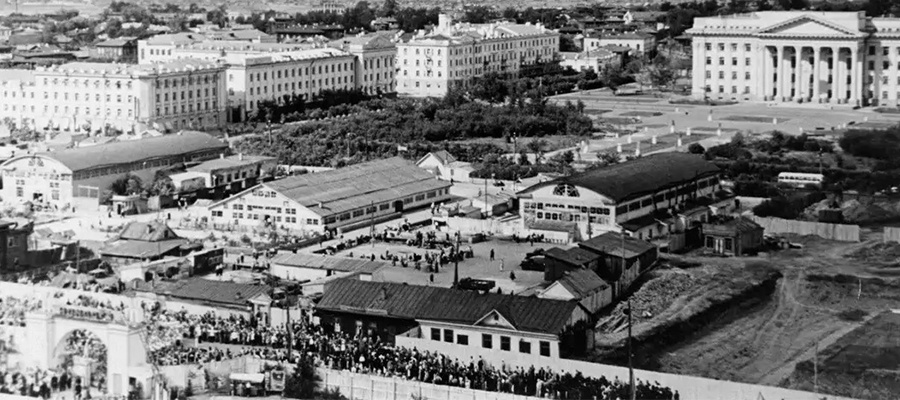 Базарная (торговая) площадь. Фото: Краеведческий портал Тюмени – ГородТ