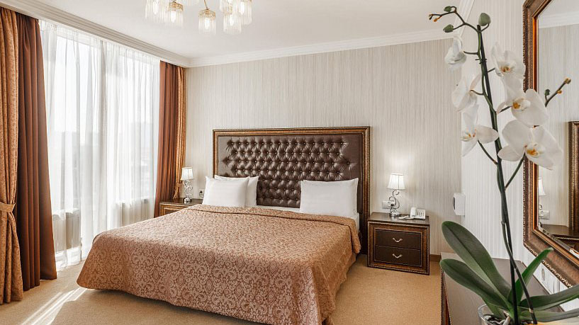 Фото номера отеля Carat в Краснодаре