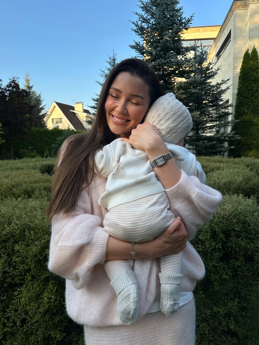    Анна Заворотнюк с сыномСоцсети Анны Заворотнюк