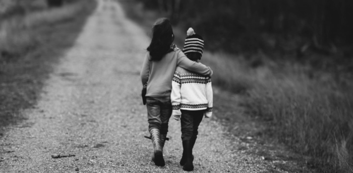 Вот вырасту и заварю тебе сваркой железные двери, чтобы без меня никуда не ходила / Фото: pxhere.com