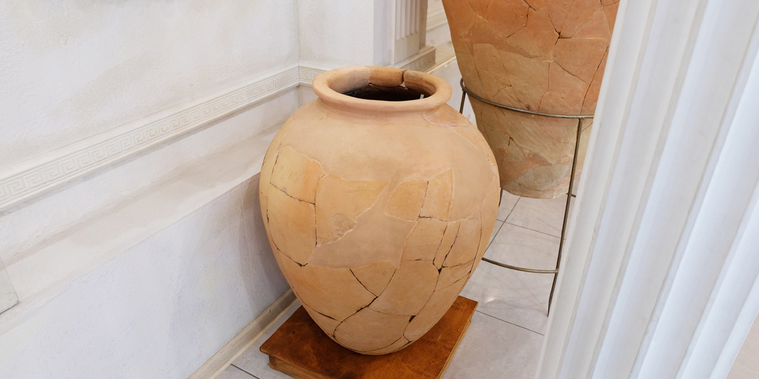 Возвращение гиганта: как пифос из античной Горгиппии обрёл новую жизнь