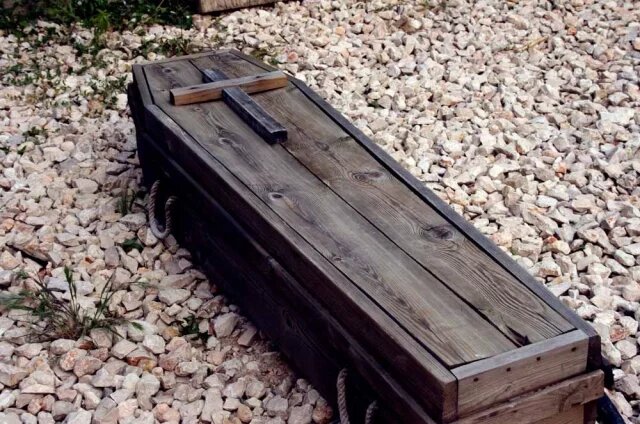    К чему снится гроб?