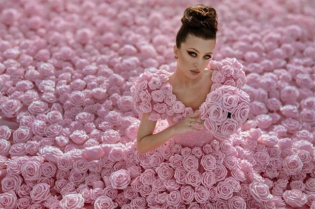    К чему снится розовый цвет?