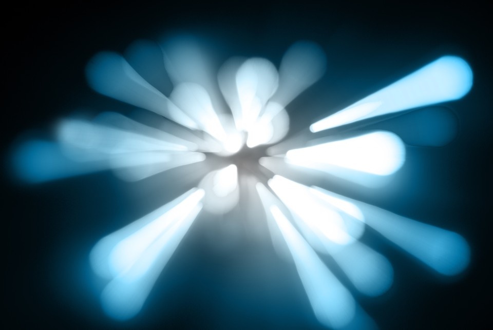 Долгое время считалось, что у нейтрино вообще нет массы. Фото: Barbol/Shutterstock/Fotodom