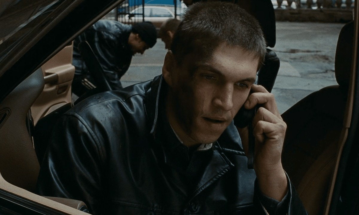 Кадр из фильма "Брат-2"