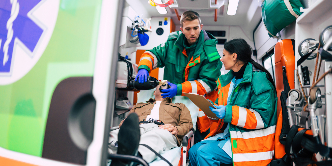 Как проходит транспортировка на гемодиализ: важные нюансы