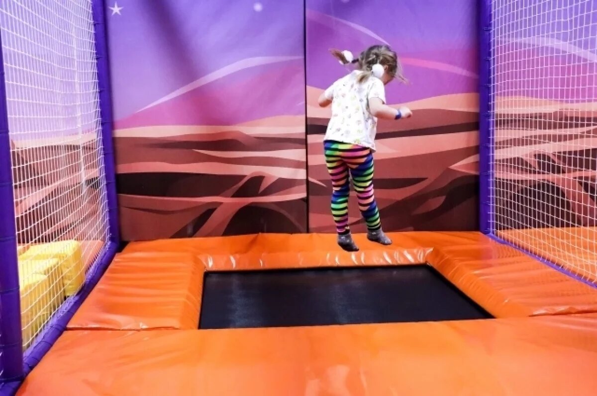    Прыжки и кувырки здесь не всегда безопасны.