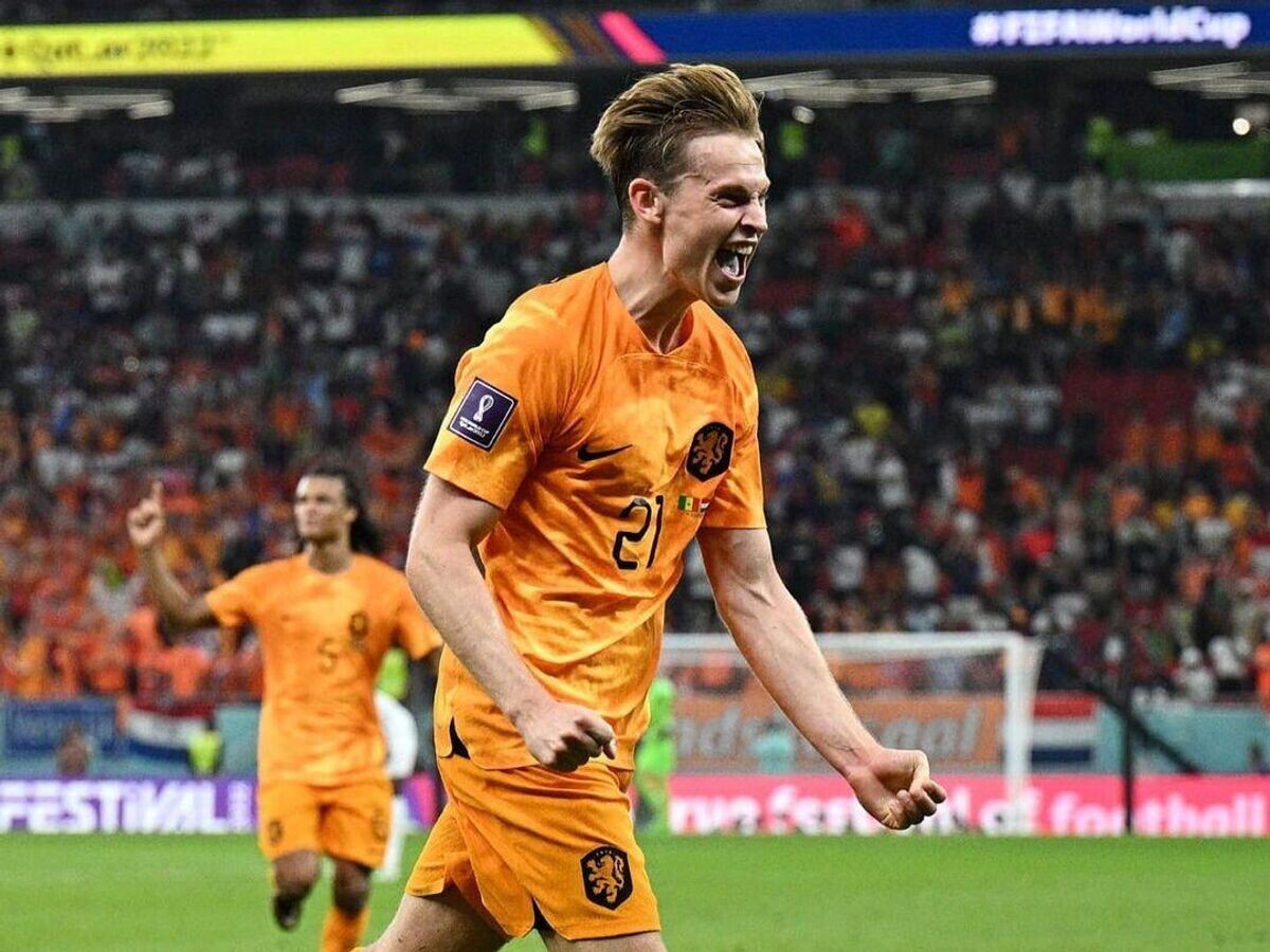    Полузащитник сборной Нидерландов Френки де Йонг© Фото : Соцсети