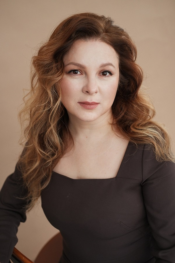    Анастасия изначально не мечтала стать актрисой