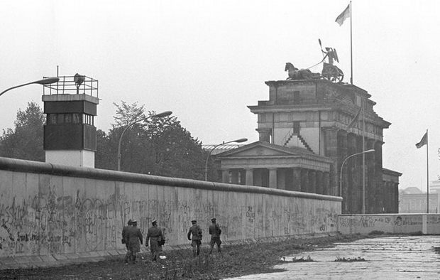 Берлинская стена