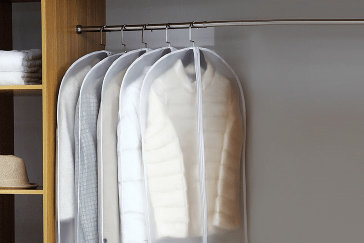 Полупрозрачные чехлы для одежды «Бытовые радости», Яндекс Маркет