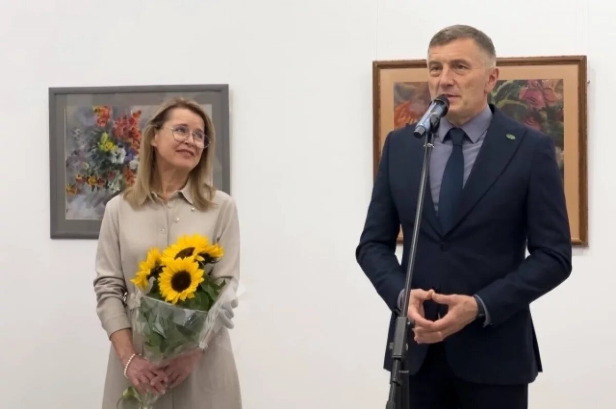    В Картинной галерее открылась персональная выставка Ирины Бредихиной