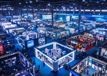    Умный выбирает Китай? Правда ли, что разворот на Восток — лучшее, что случалось с Россией