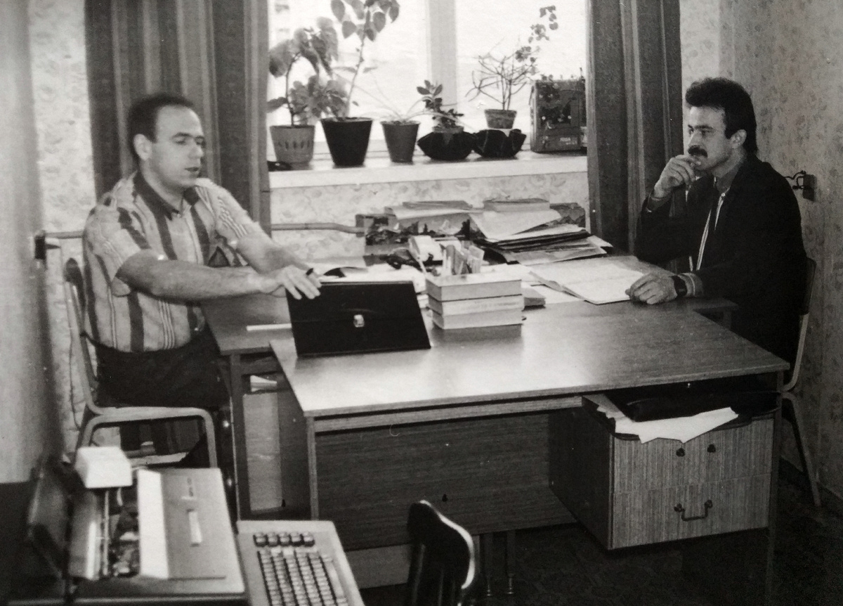 В 1980-ые дознавателями в моём бывшем ОВД работали только мужики. Фото из личного архива автора.