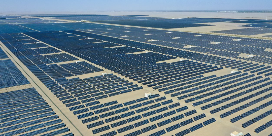 Солнечные Панели с размером половины Москвы: Журналисты в Шоке от Китая