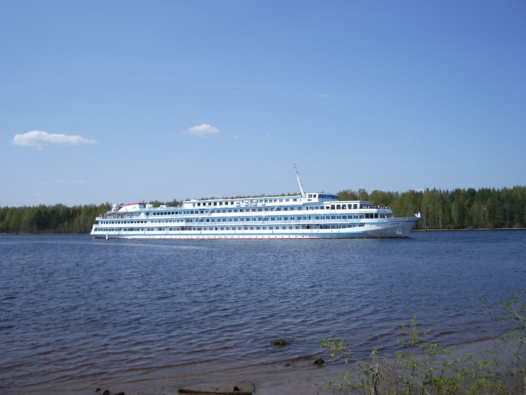 Теплоходы на Свири. 