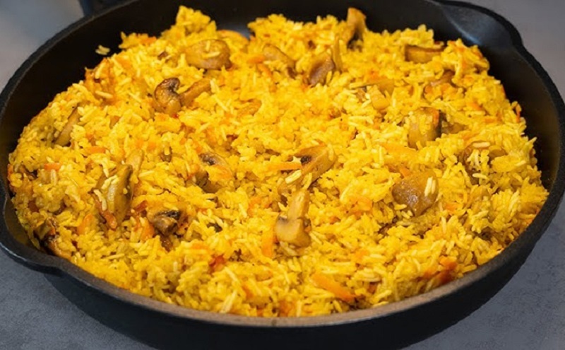 Грибной плов без мяса: ароматный рецепт для любого случая