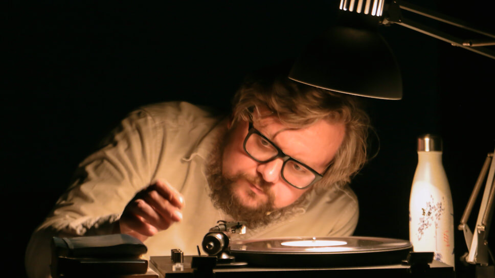 Сцена из спектакля «Русская смерть. Воспоминание о спектакле», режиссер Дмитрий Волкострелов.📷Фото: Маргарита Денисова