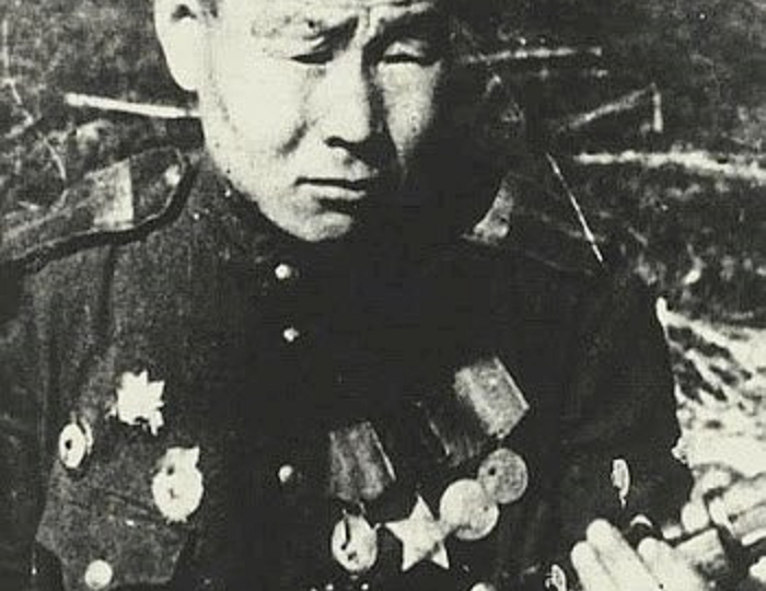 Как советский снайпер одним выстрелом убил 10 фашистов