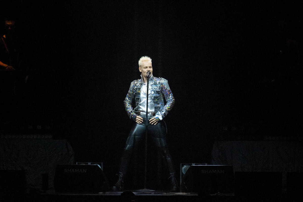 Фото из открытых источников. Шаман на концерте