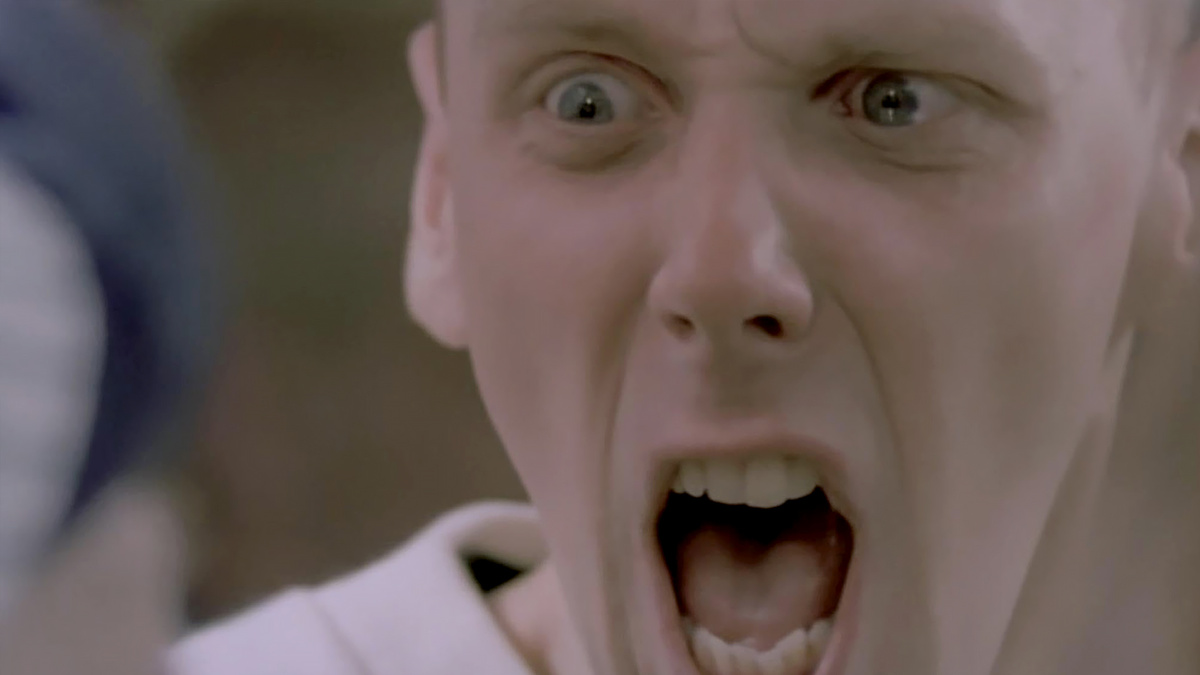 Кадр из фильма "Кислотный дом"