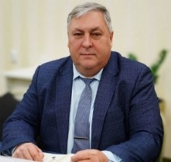    Юрий Жидков. Фото с сайта Кинельского района Самарской области.