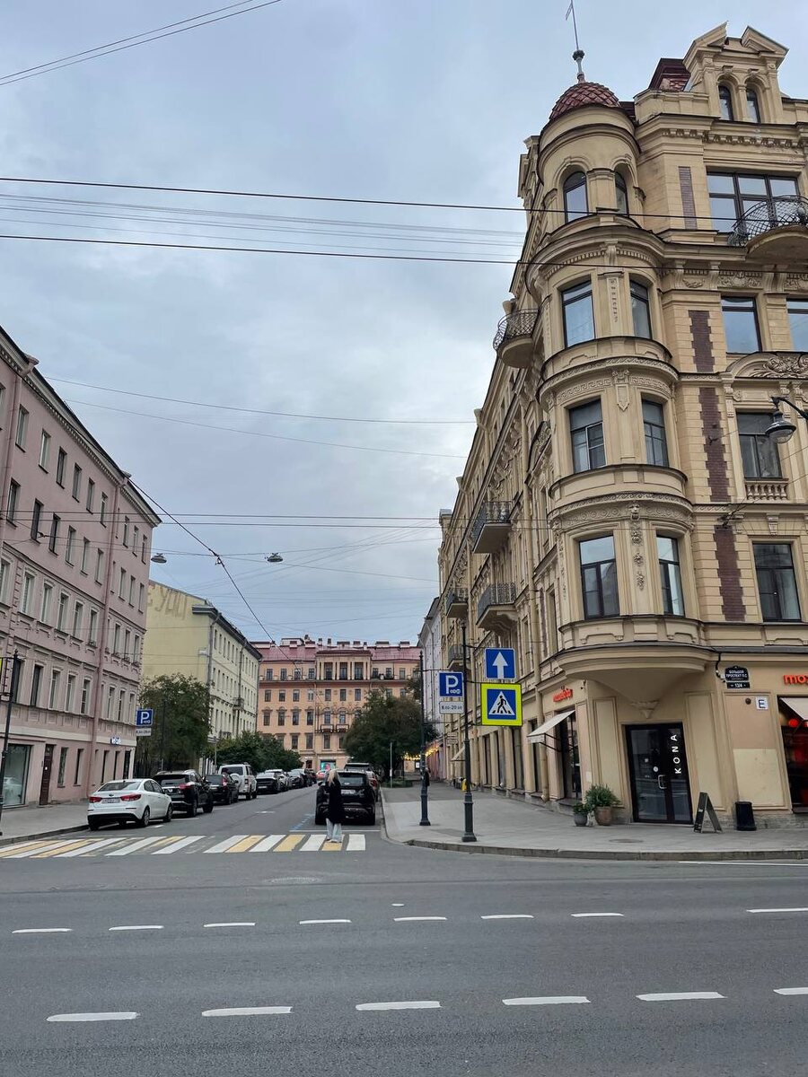 Большого проспект Петроградской стороны