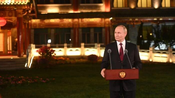 Владимир Путин. Обложка © Life.ru