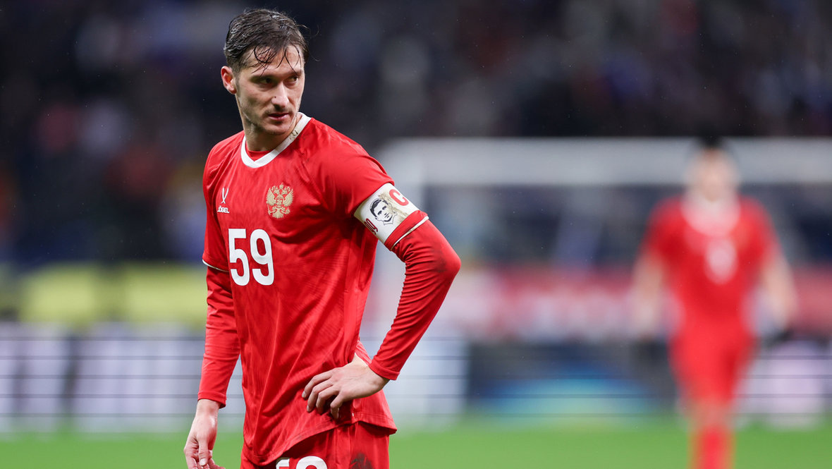    Полузащитник сборной России Алексей Миранчук в матче с Боливией.Дарья Исаева
