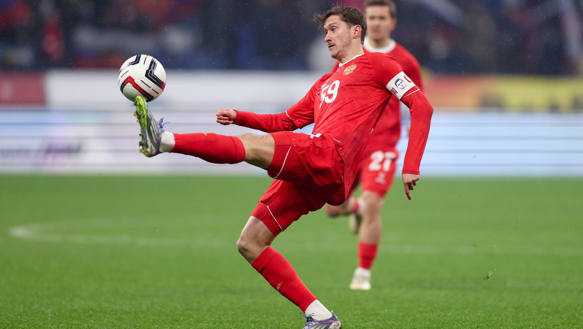    Алексей Миранчук.Дарья Исаева