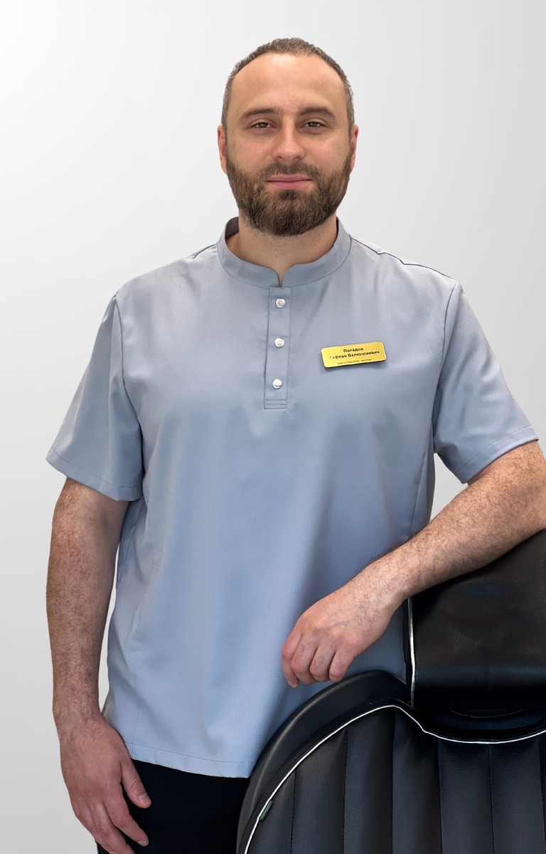 Стоматолог-ортопед Поладов Гафлан Веллюлаевич