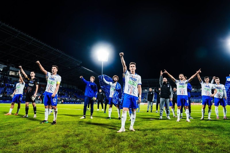     Фото: ФК "Факел"