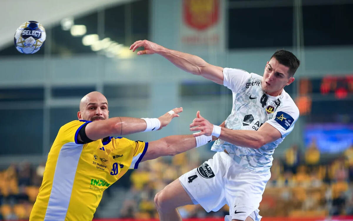    Лучшие снайперы команд