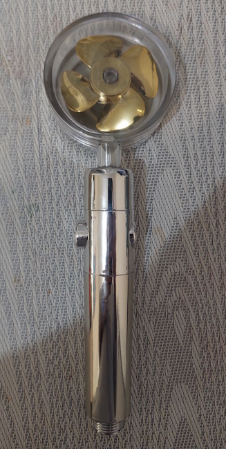 Лейка душа с пропеллером