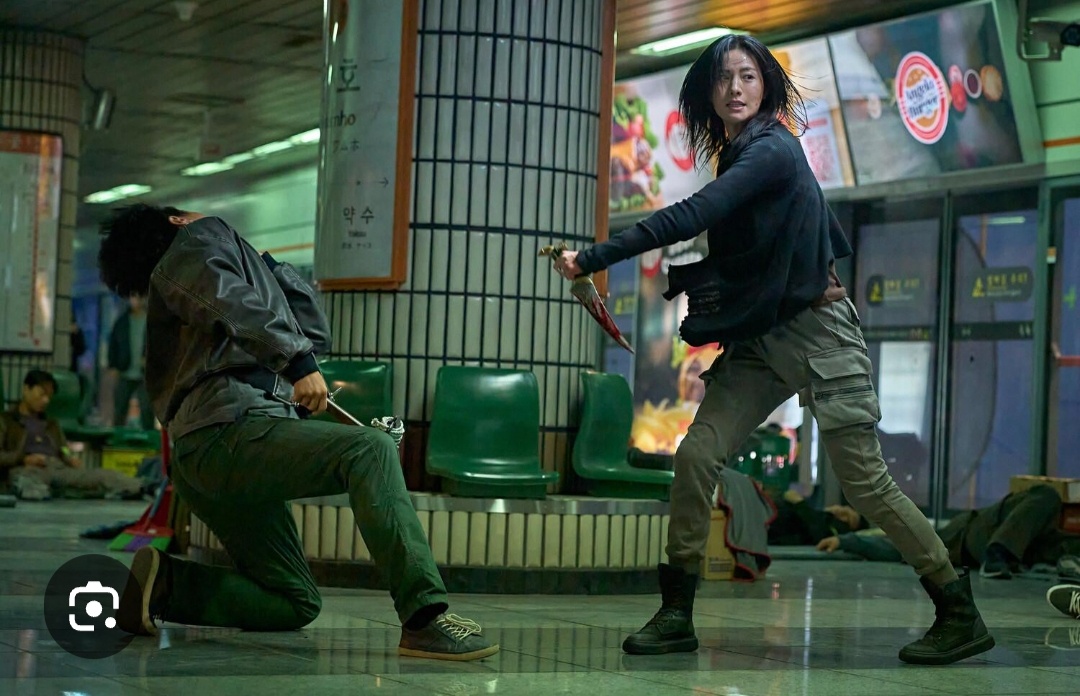 Кадр из фильма «Всеведущий читатель»