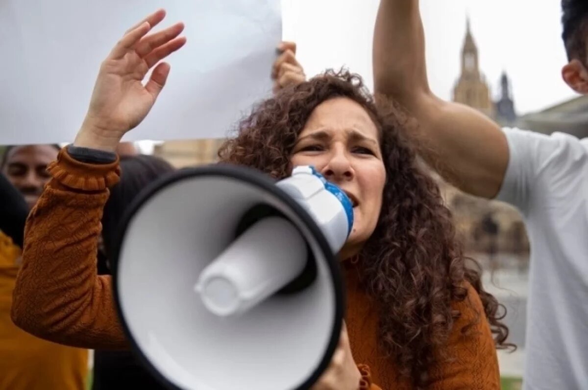    74-летнюю жительницу Кузбасса осудили за многолетний экстремизм