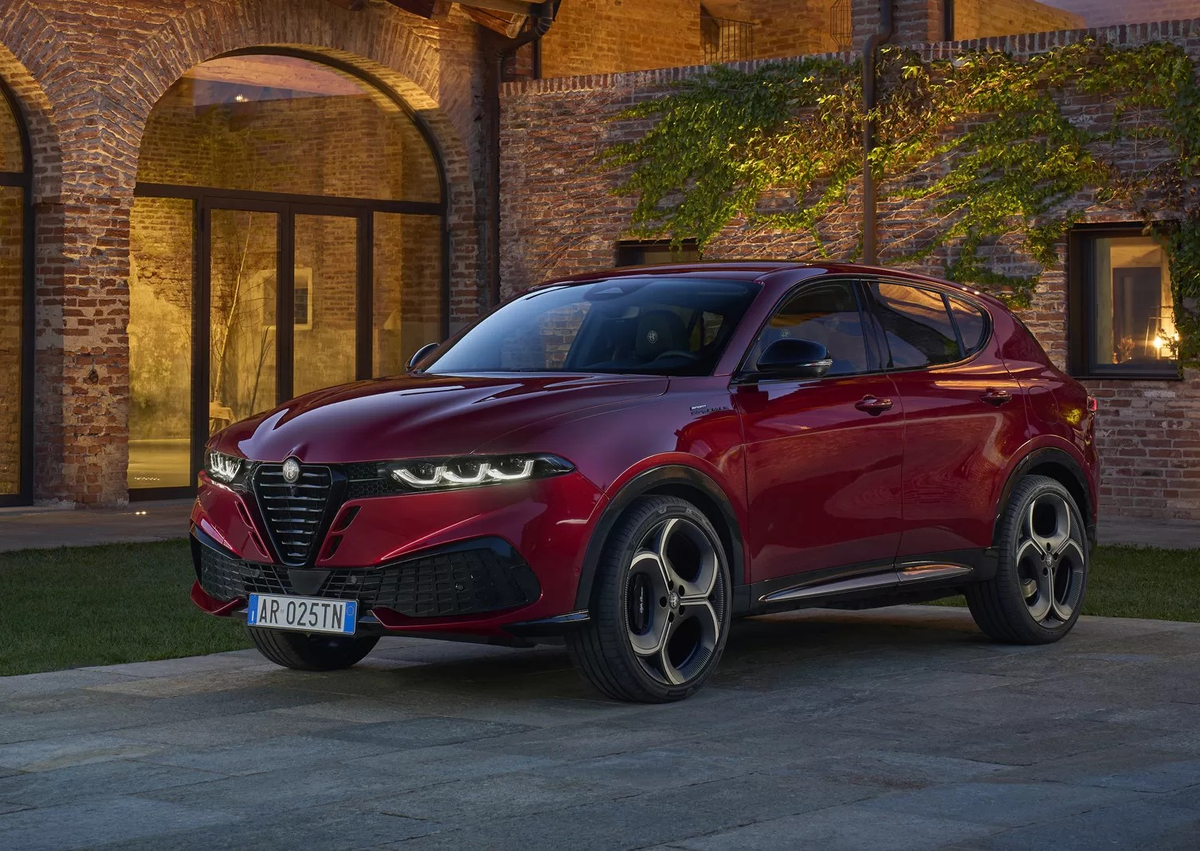 Alfa Romeo Tonale 2026 модельного года
