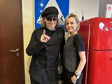 Галанин и Вокс